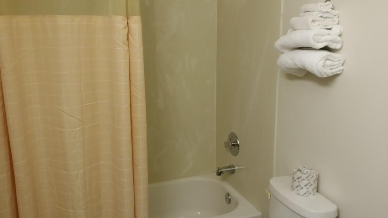 Redwood Inn Willits Luaran gambar
