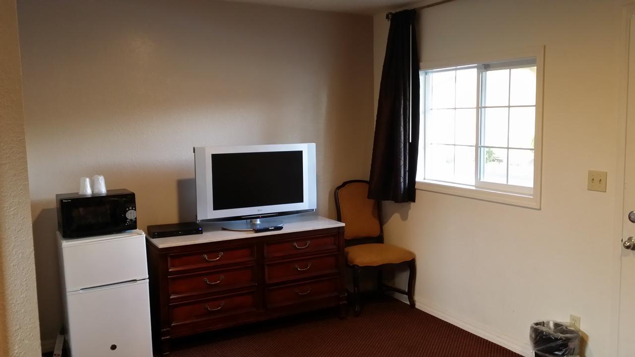 Redwood Inn Willits Luaran gambar