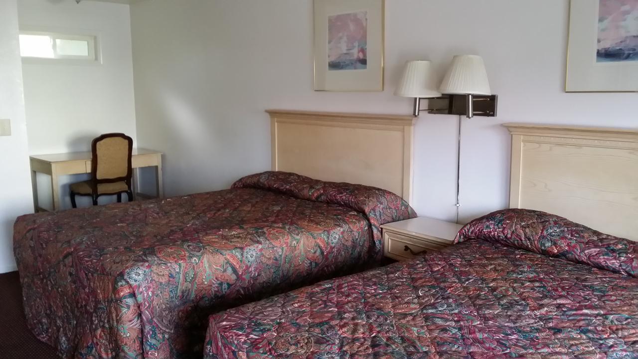 Redwood Inn Willits Luaran gambar