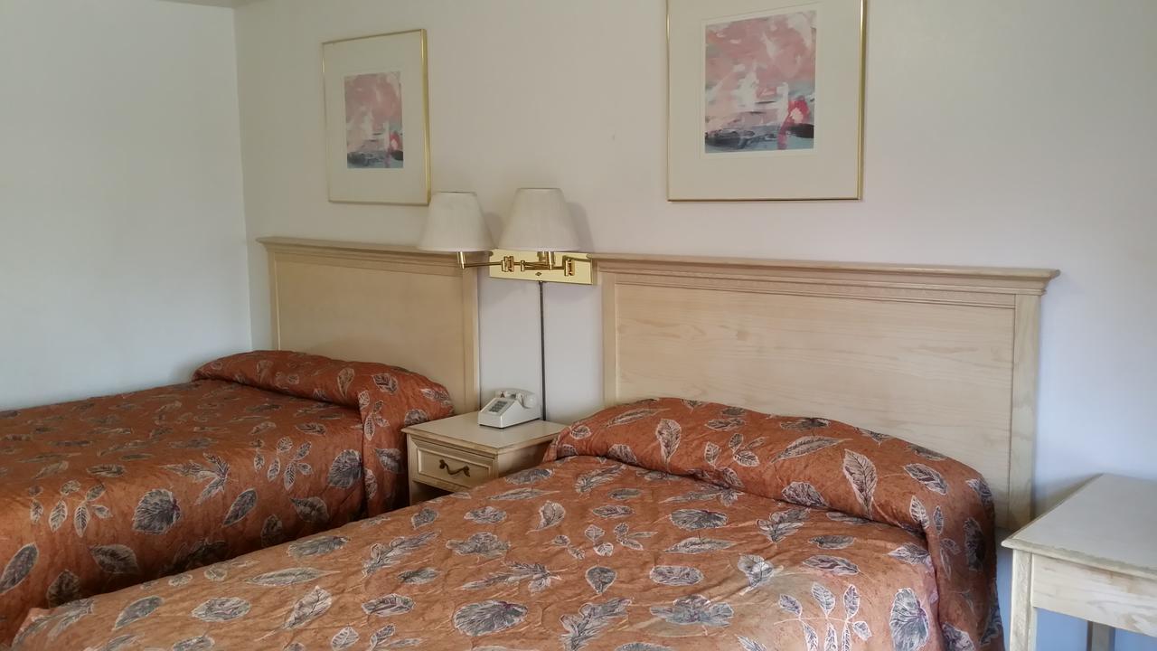 Redwood Inn Willits Luaran gambar