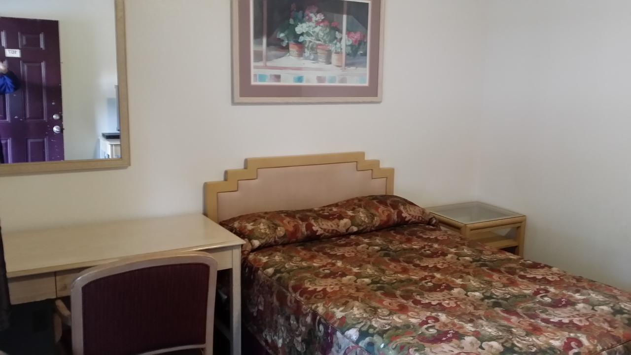 Redwood Inn Willits Luaran gambar